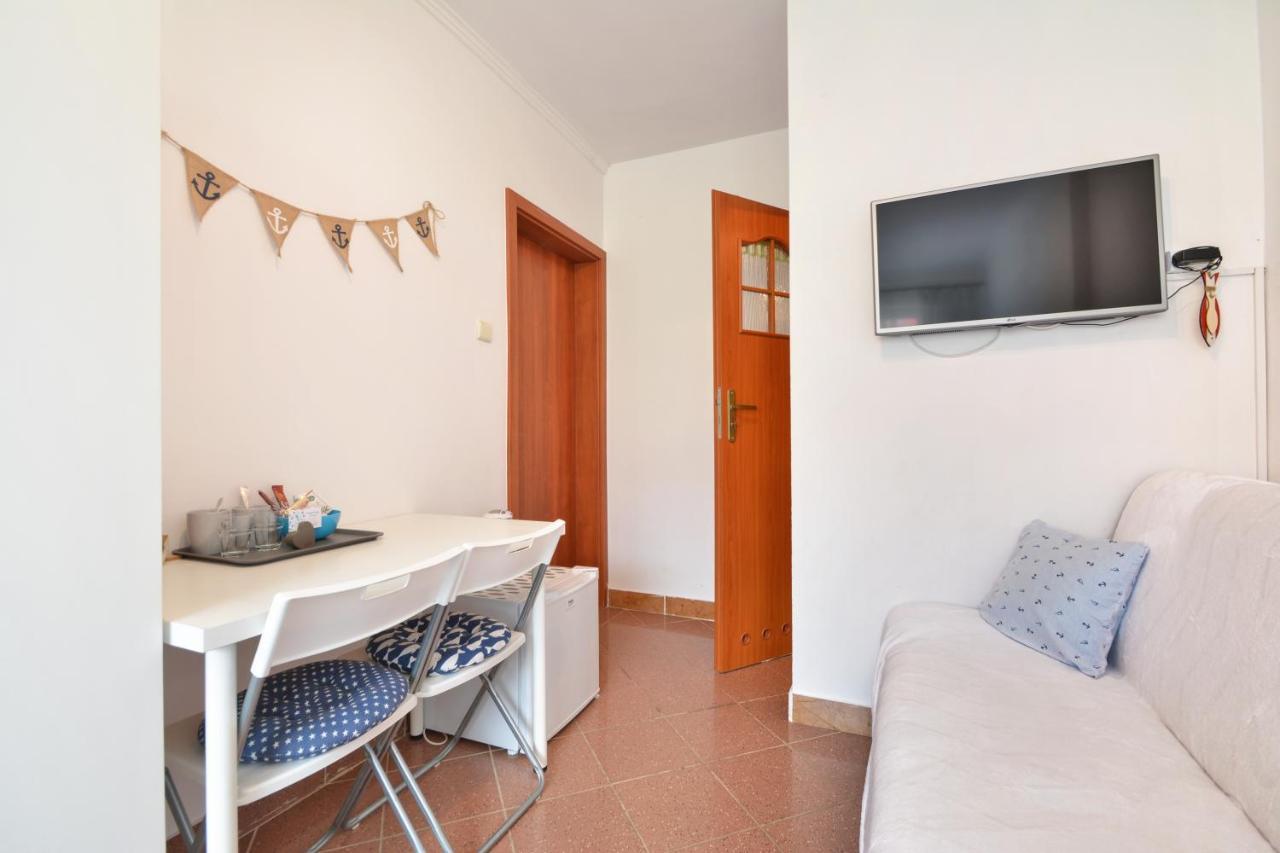 Pensjonat Perelka Apartment Ustronie Morskie Ngoại thất bức ảnh